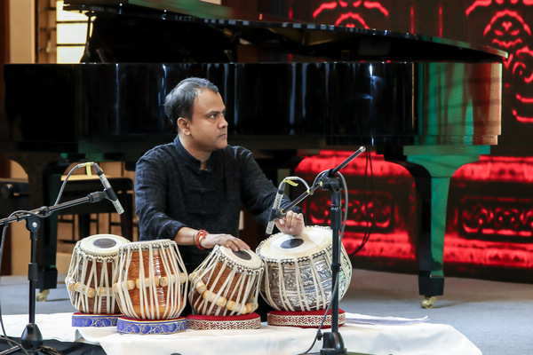 W020191216420019379375