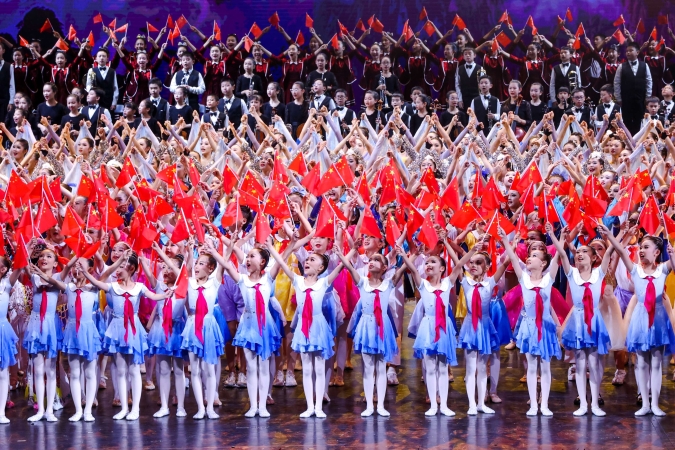 2022我和祖国-举手