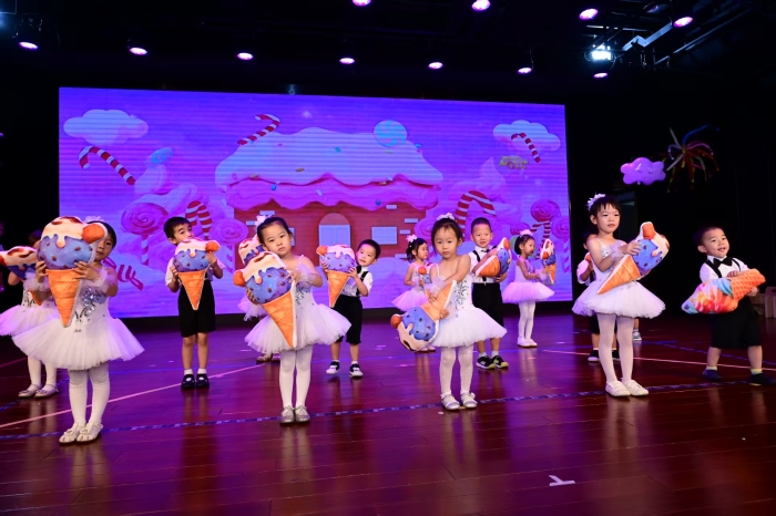 冰淇淋的夏天 冰淇淋的夏天