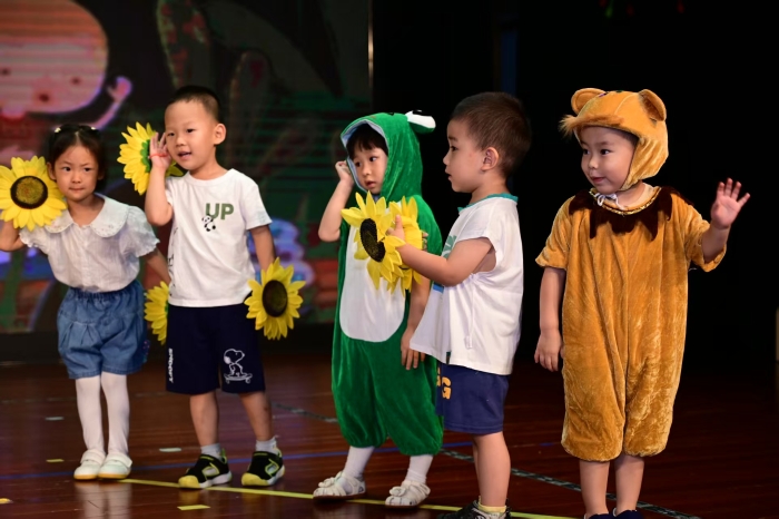 小灰兔英文1 小灰兔英文1